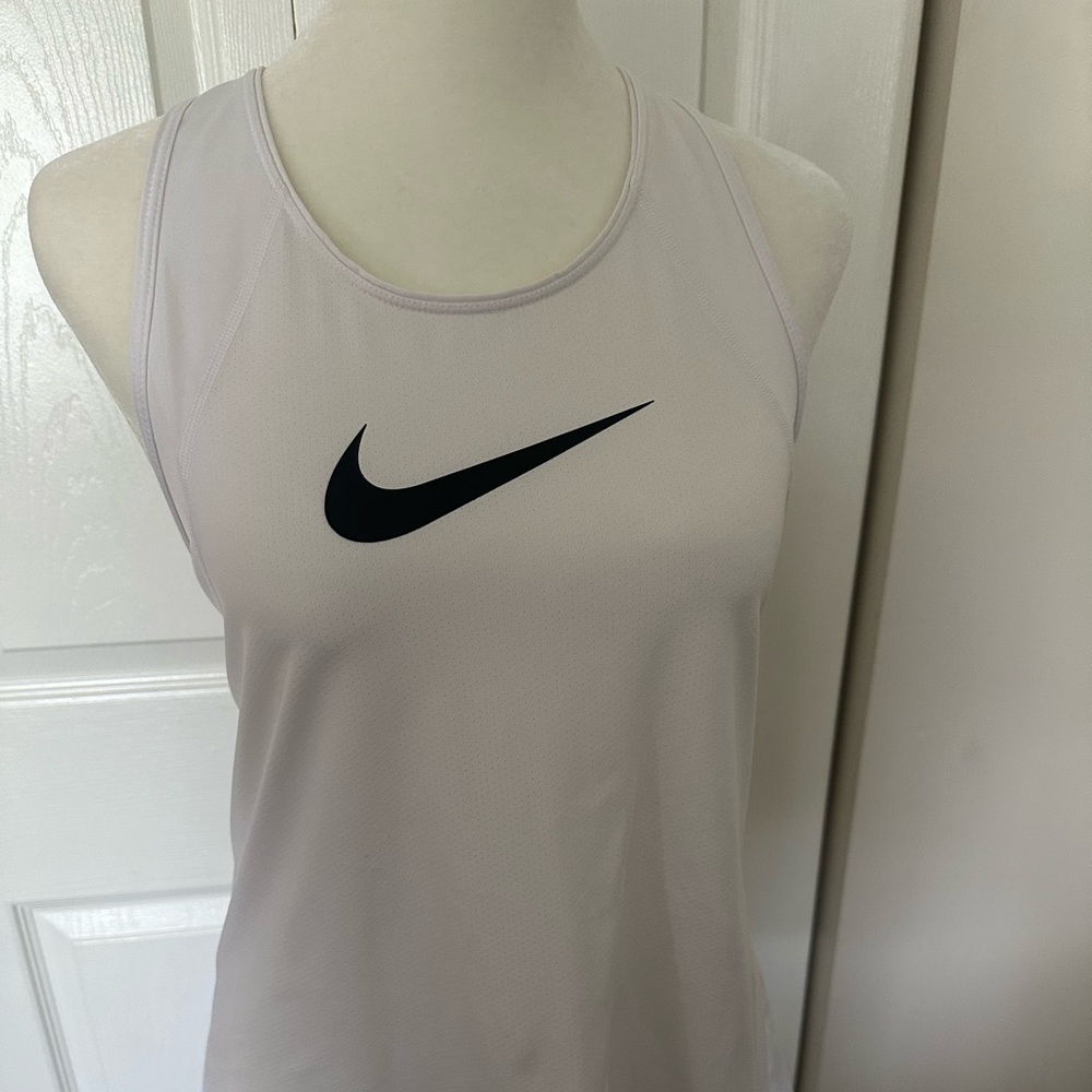 Nikes dri fit women’s tank top
